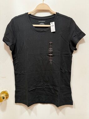 Banana Republic Black Short Sleeve Crewneck Tee